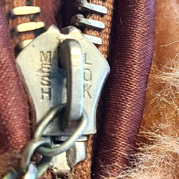 Vintage 1960s Faux Fur Hand Muff Zipper Pocket Purse Clutch - Picture 5 of 7